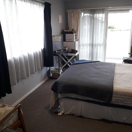 Rural Gordonton Sleepout Villa Хамилтън Екстериор снимка